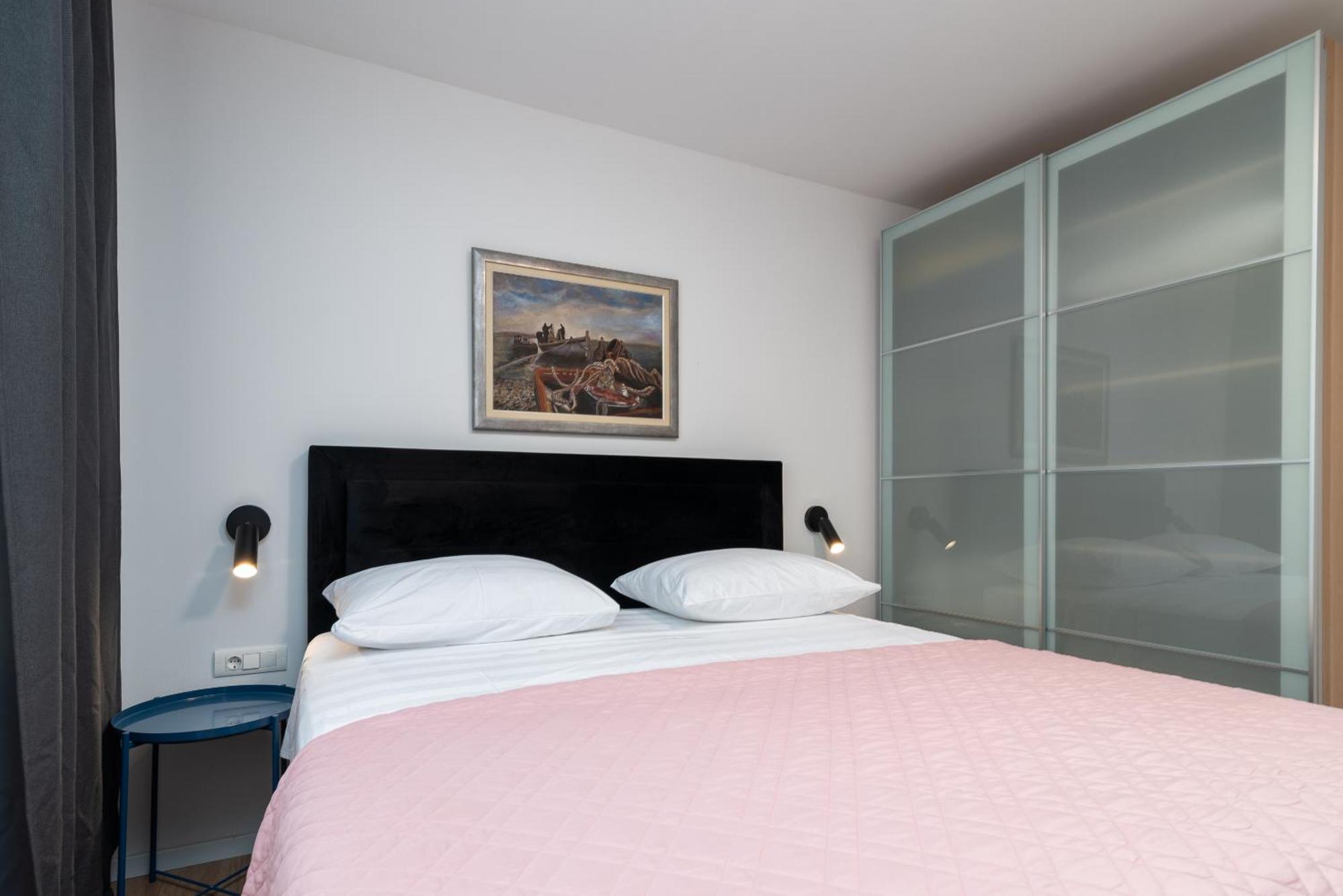 Maca Apartments & Suites Трогир Екстериор снимка